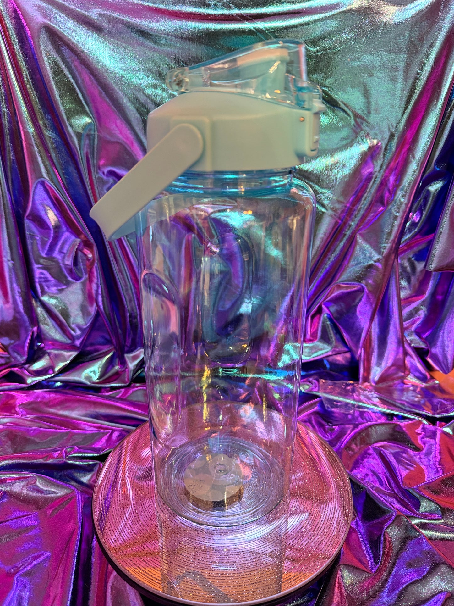 70oz DRINKING BOTTLE (Not Snowglobe)